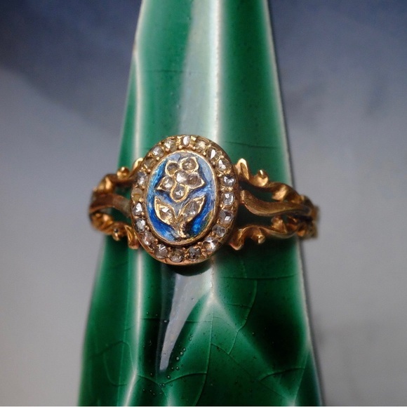 19th century 15k Gold Forget Me Not Diamond & Blue Enamel Ring - Picture 6 of 13